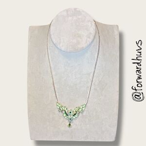 Vintage Mid-Century Rhinestone Necklace – Floral Cluster with Teardrop Pendant